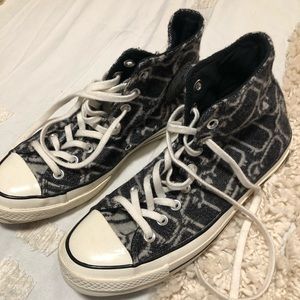 Unique sweater converse